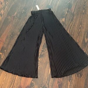 Glam Black Pleated Skirt